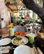 Urth Caffe
