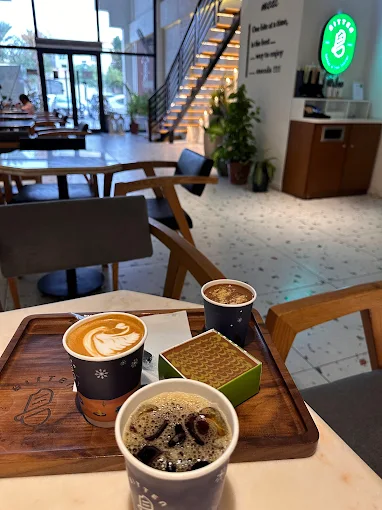 Bitten Café