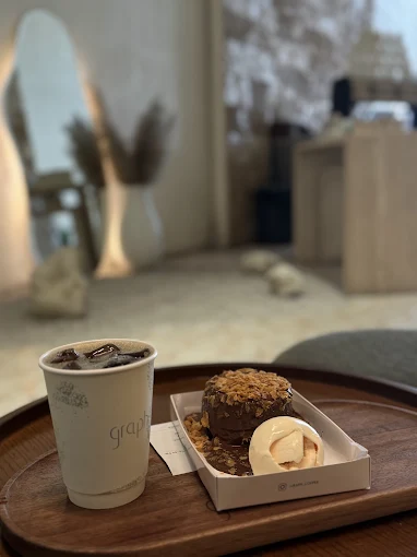 GRAPH Cafe