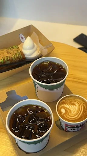BLOOMING CAFE