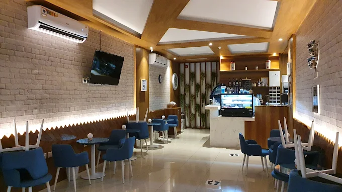 F & H CAFE
