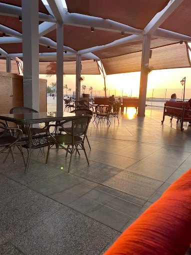 THE BEACH CAFE