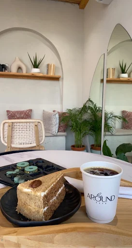 Be Around cafe
