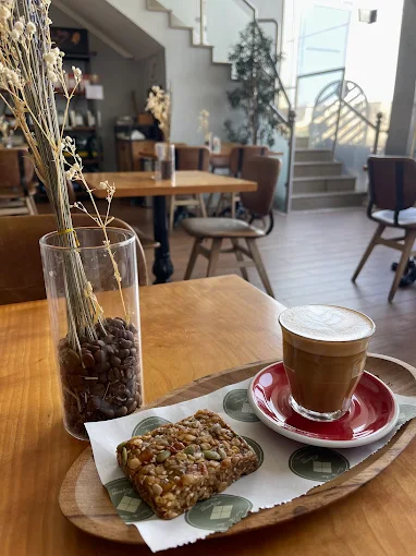 Four Squares Café