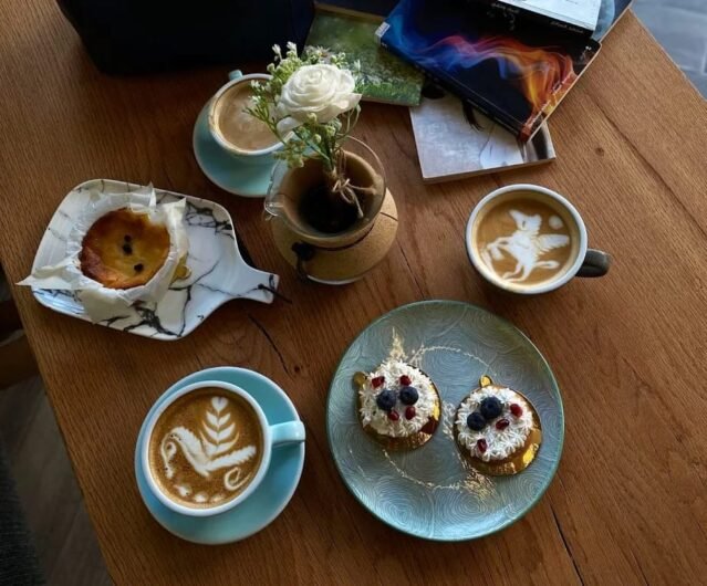 Yolo Cafe