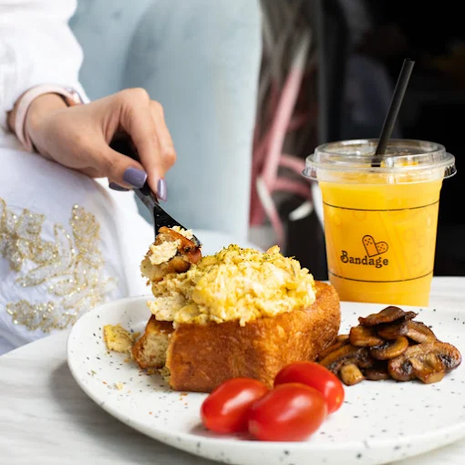 Bandig Restaurant and Cafe مطعم وكافيه بانديج