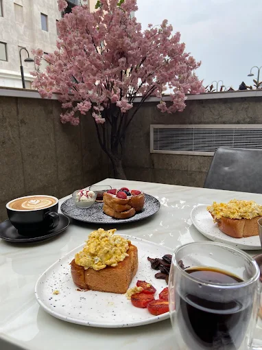 Bandig Restaurant and Cafe مطعم وكافيه بانديج