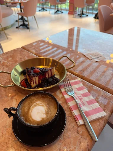 aida cafe