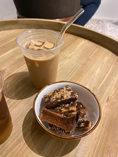 ALMOKHA CAFE