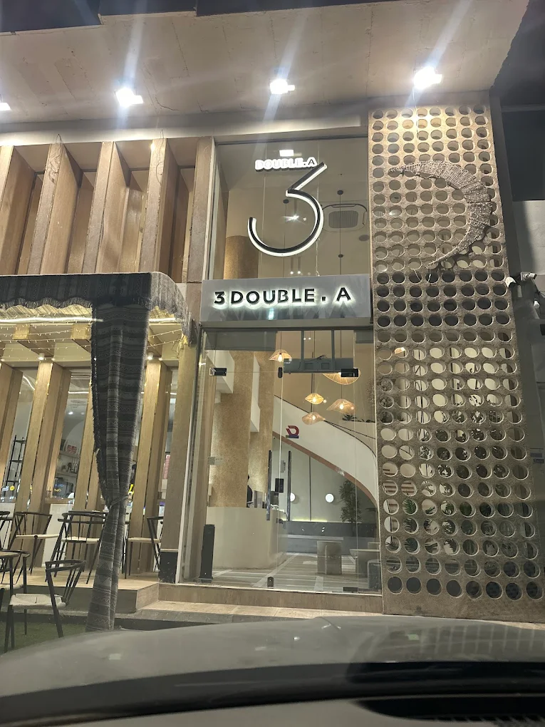 3 Double A Cafe – Saihat