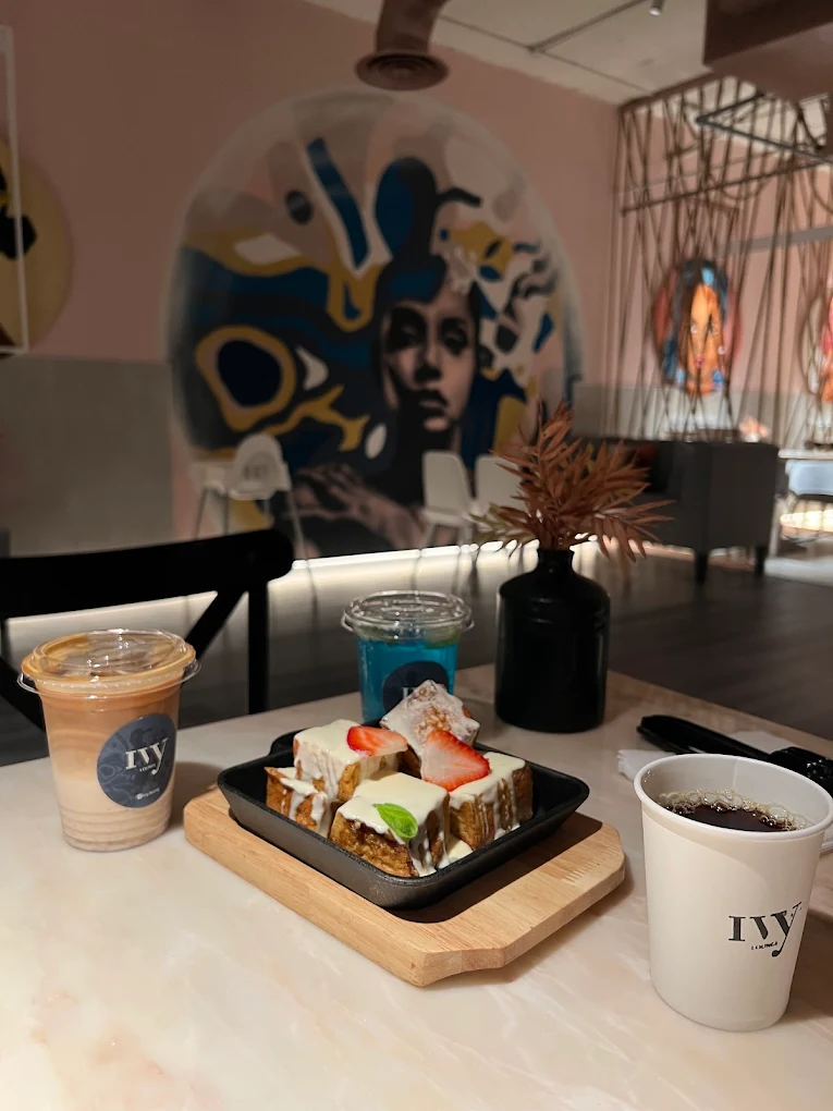 IVY Cafe