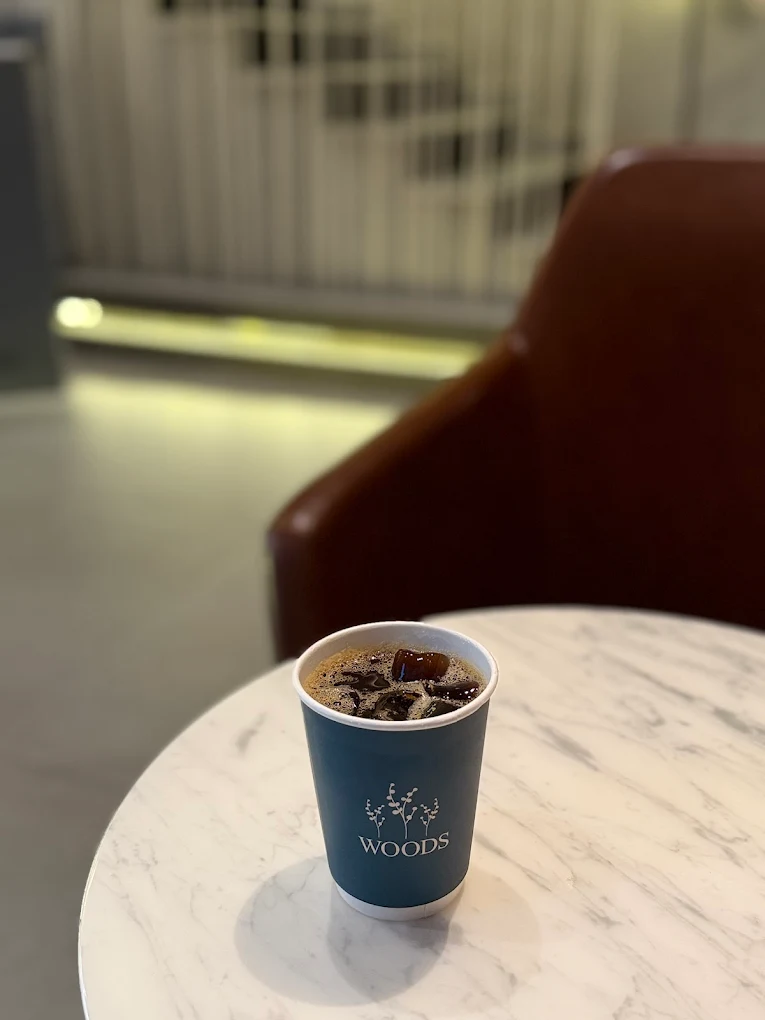 WOODS Cafe and Roastery