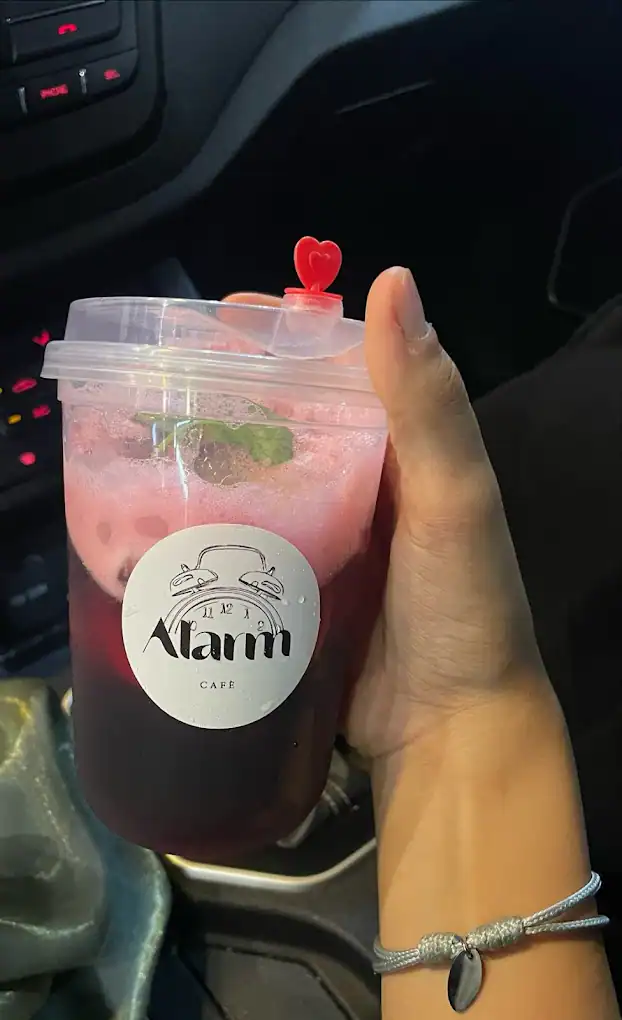 Alarm Café