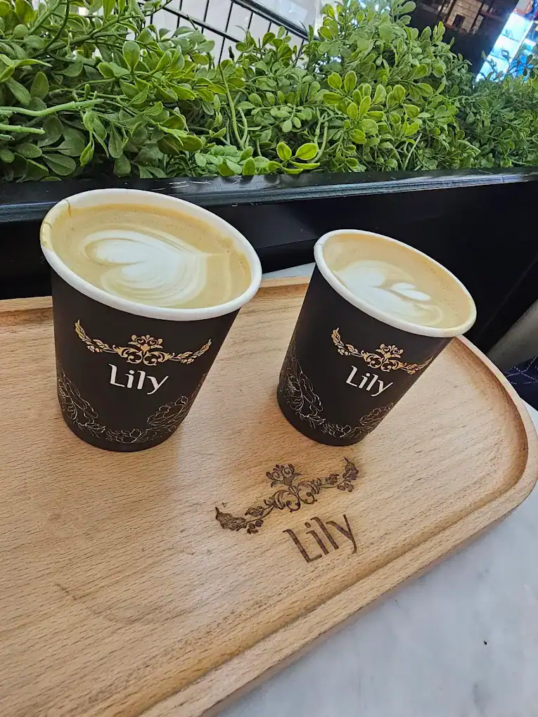 Lily cafe