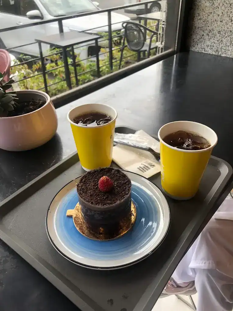 1/15 Neighborhood Cafe Rawdah