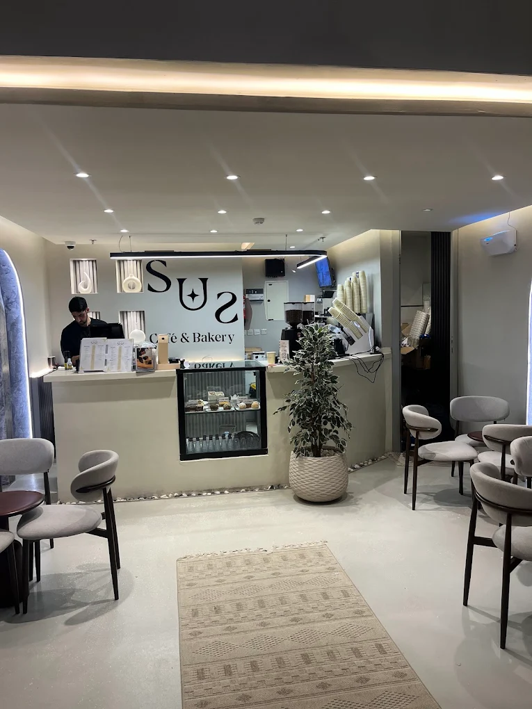 SUS cafe & bakery