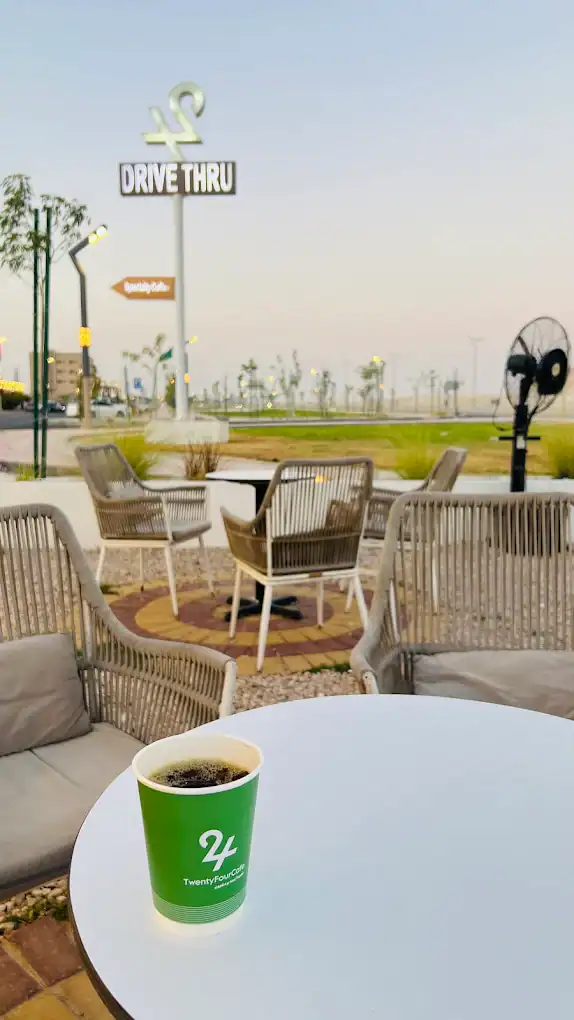 24 Cafe