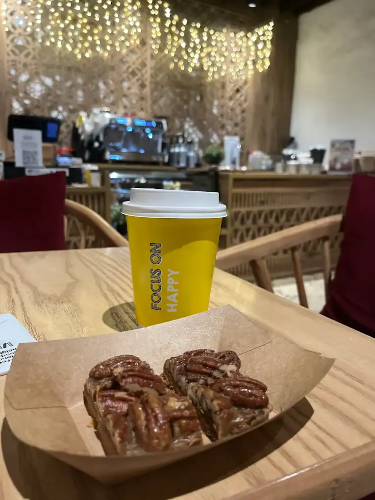 1/15 Neighborhood cafe