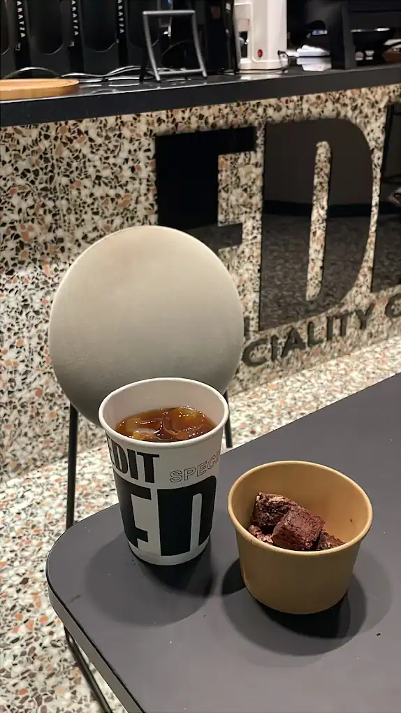 Edit Speciality Coffee Drive-Thru