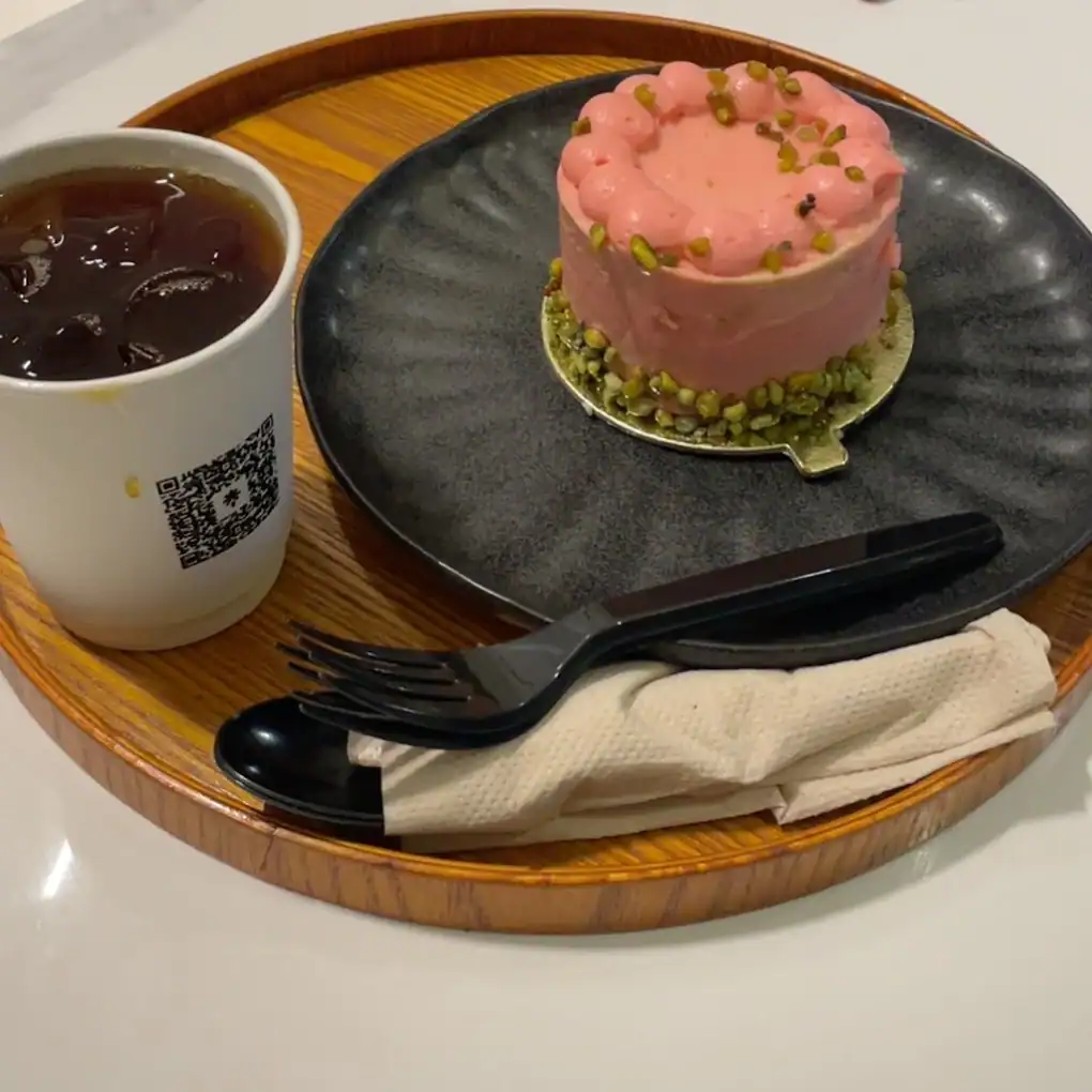 ghorah althamnah cafe