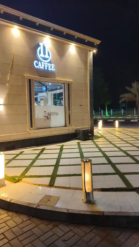 ELEVEN CAFE